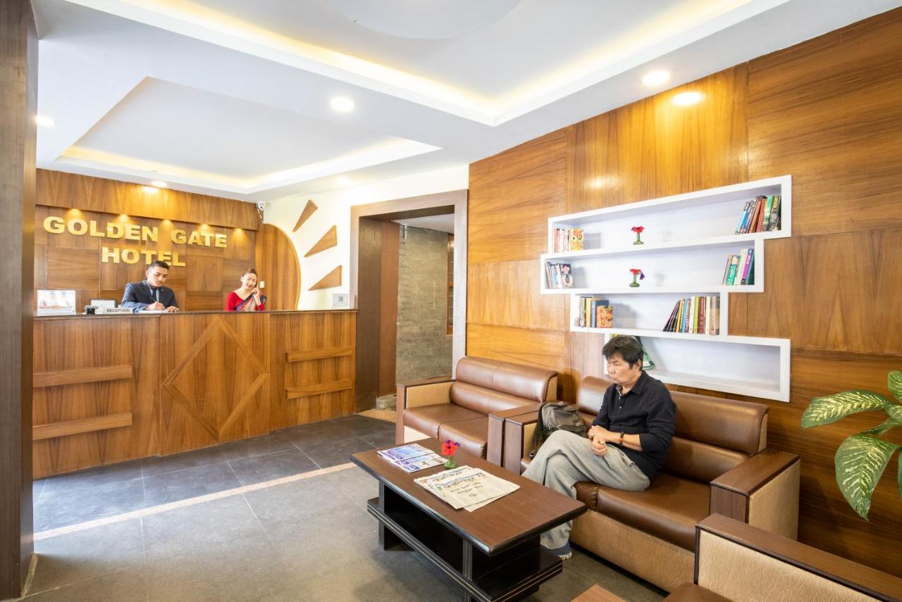Golden Gate Hotel Покхара Екстер'єр фото